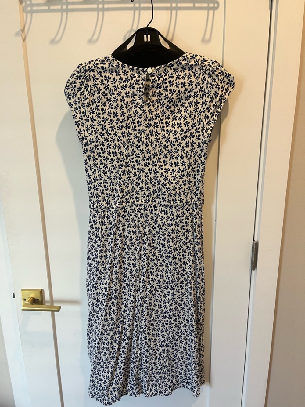 Reformation White and Navy Floral Cap-Sleeve Midi Dress - Picture 3 of 5